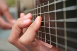 guitar-hands-1024x682